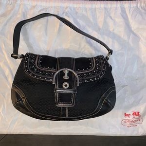 Soho Signature G0769-f11517 Black Jacquard and Leather Hobo Bag